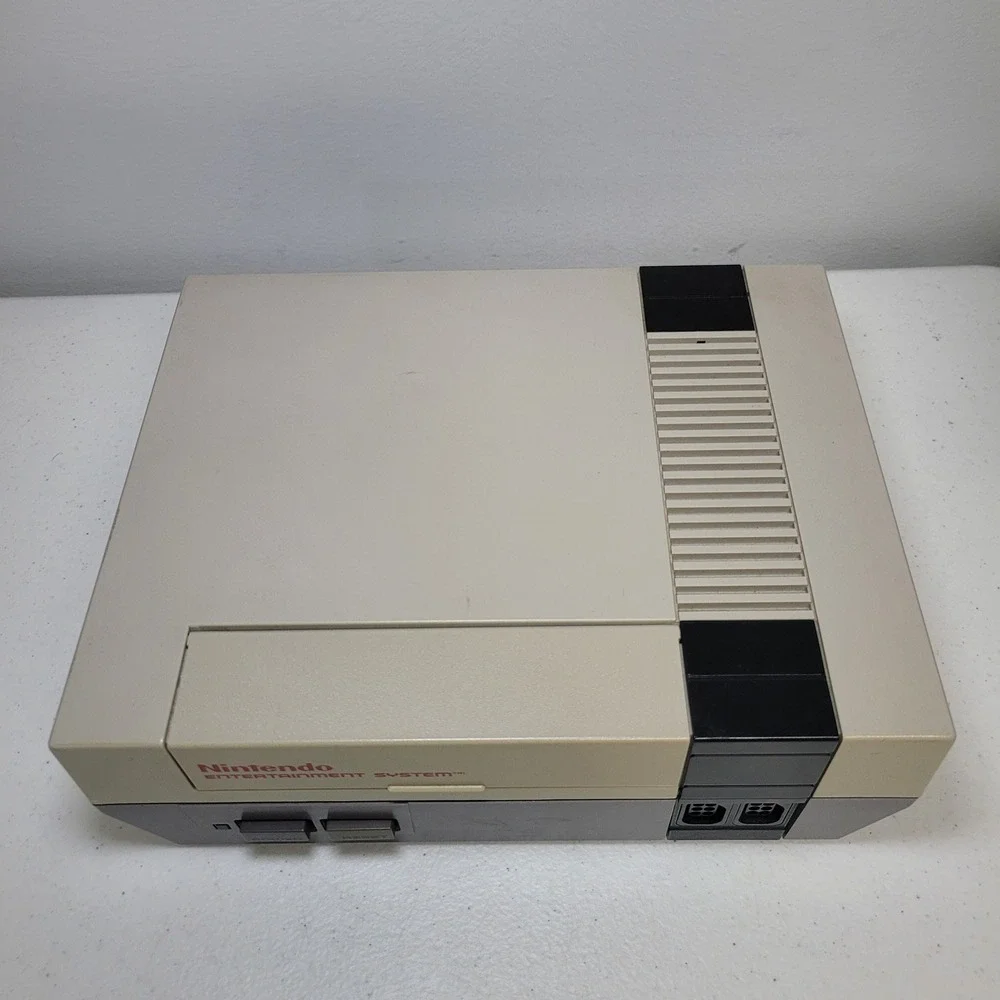 Nintendo NES Entertainment System Console Only Gray Untested Vintage